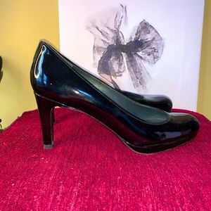 Stuart Weitzman soft patent leather pumps